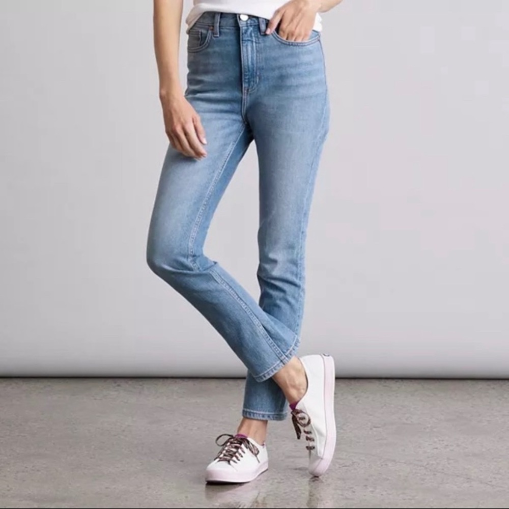 Elizabeth & James The Vintage Straight HIgh Rise Mom Jeans